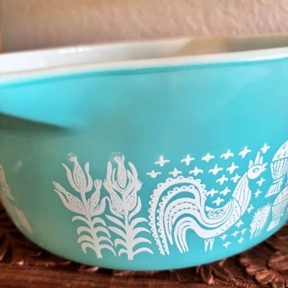 2.5 QT Vintage Pyrex Amish Butterprint Blue Casserole NO LID - Picture 4 of 9